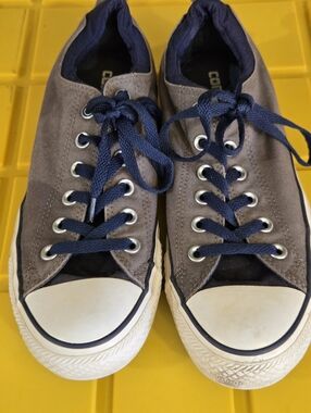 Converse All Star Sneakers Womens size 10 Mens size 8
